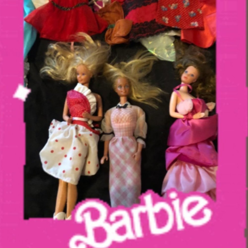 💗💗 Vintage Barbie Trio & Vintage Barbie Clothes